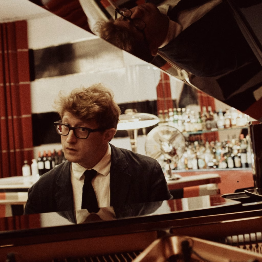 Alex Bryson in Love - Live at Mike's! - Matinee